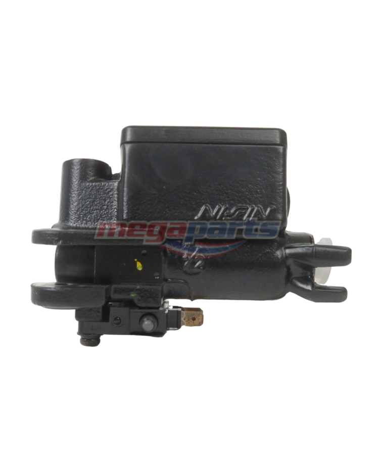 ปั๊มดิสเบรคหน้าตัวบน CBR 500 2013 (HONDA)